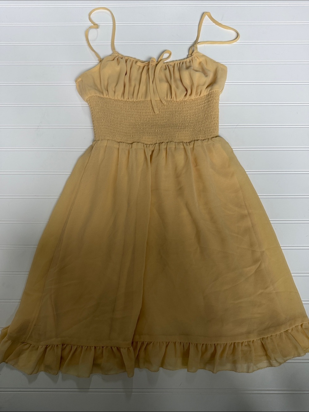 (183)Wilfred Aritzia Smocked Midi Dress XS Golden Yellow Ruffle Sundress